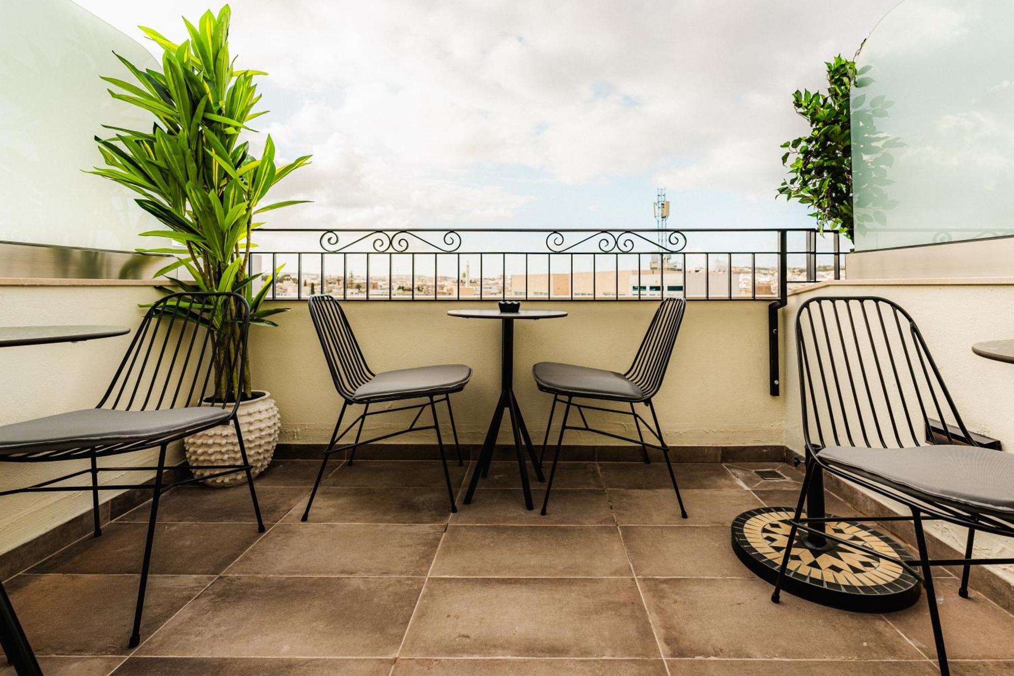 Royale Sainte Helene Boutique Hotel بيركيركارا المظهر الخارجي الصورة